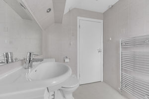 Photo 31- click for photo gallery